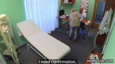 Blonde patient gets creampied - sunporno.com