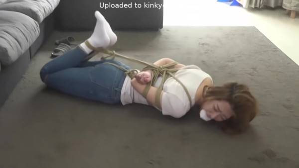 Asian Girl Tied Up And Gagged Part 2 - upornia.com