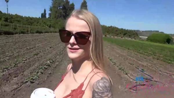 Paris White Brings City Lust to the Farm! - porntry.com