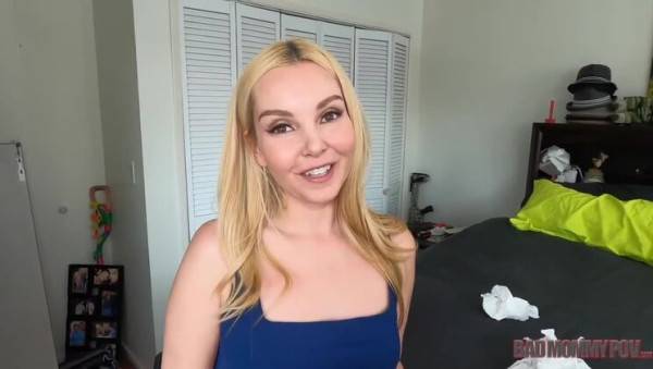 Blonde Aaliyah Love's First Time with Step Son - POV - porntry.com