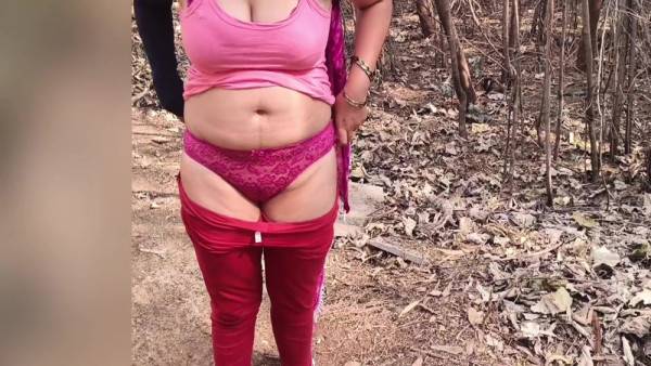 Hindi Sex In Indian Girlfriend Fucked Outdoor By His Boyfriend Video - desi-porntube.com